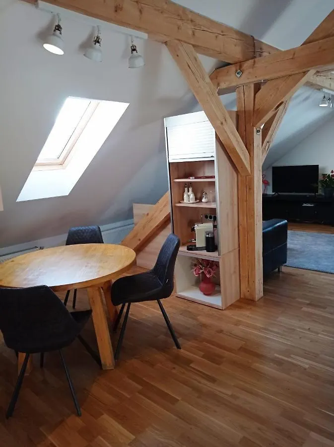 Ferienhaus Am Bach 阿赫斯拉赫 公寓